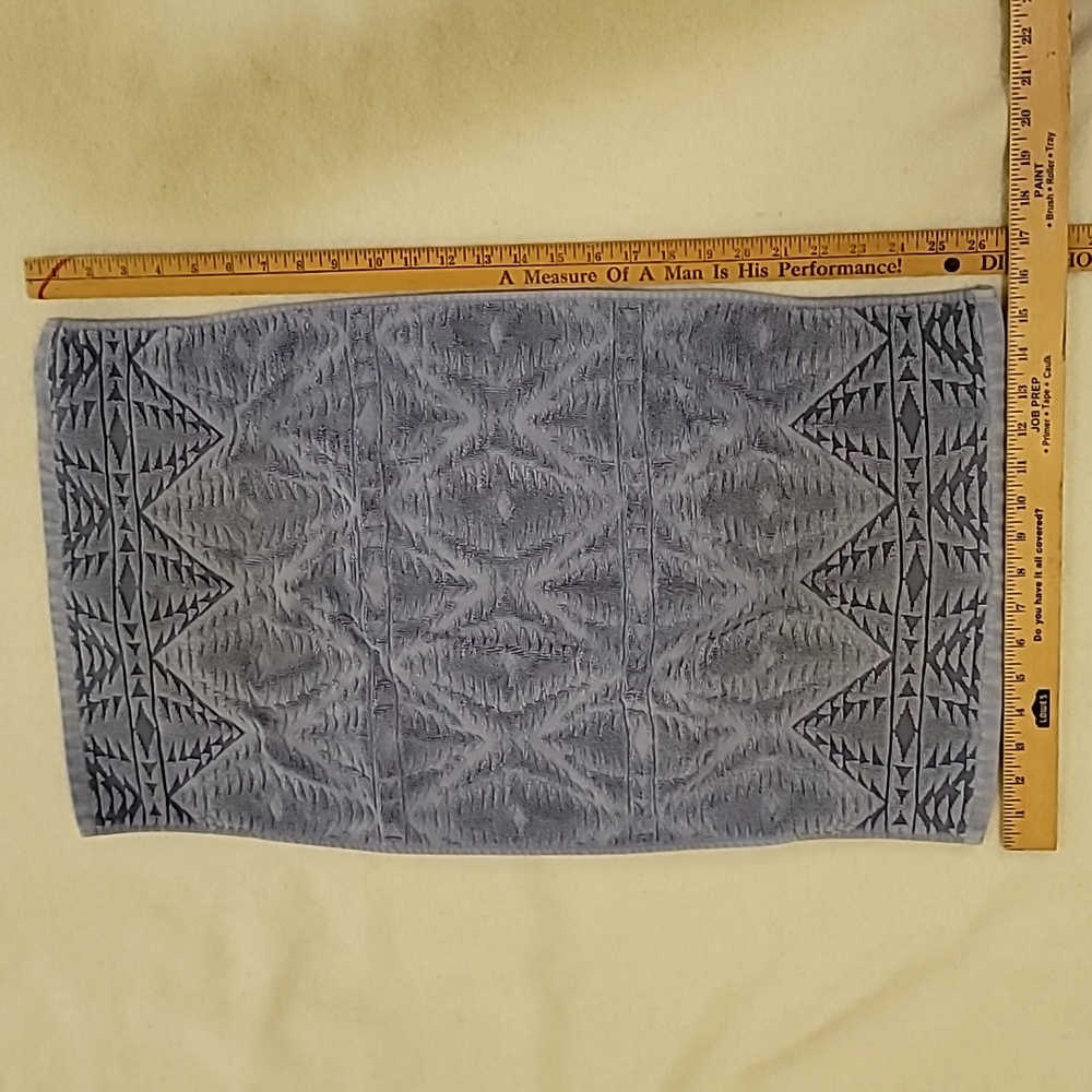 Pendleton Blue geometric Patterned Towel approx 26 × 15 inch - Picture 2 of 10